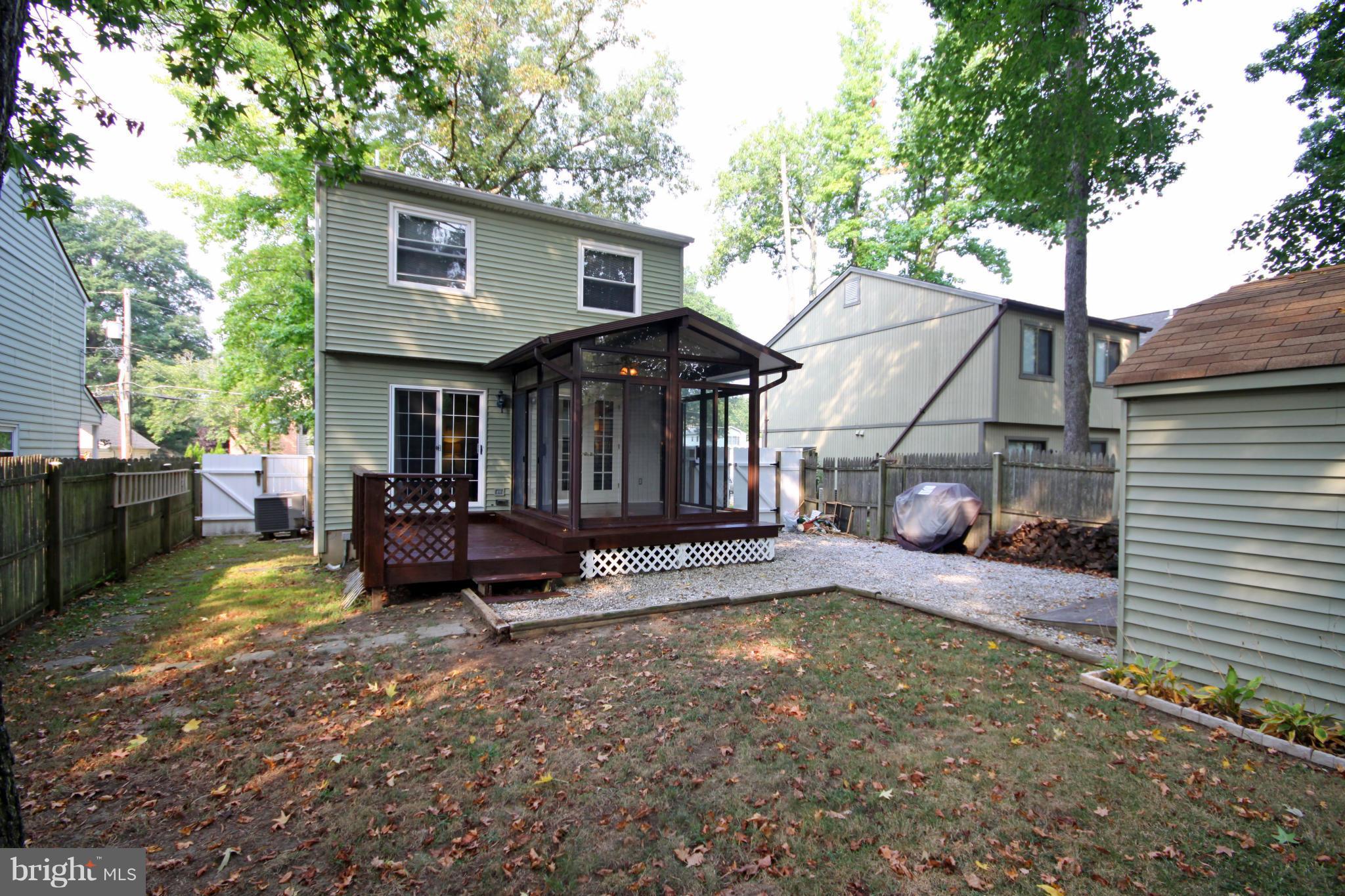 1621 Hilltop Road Edgewater, MD 21037 - Photo 4 of 27 Exterior (Rear)