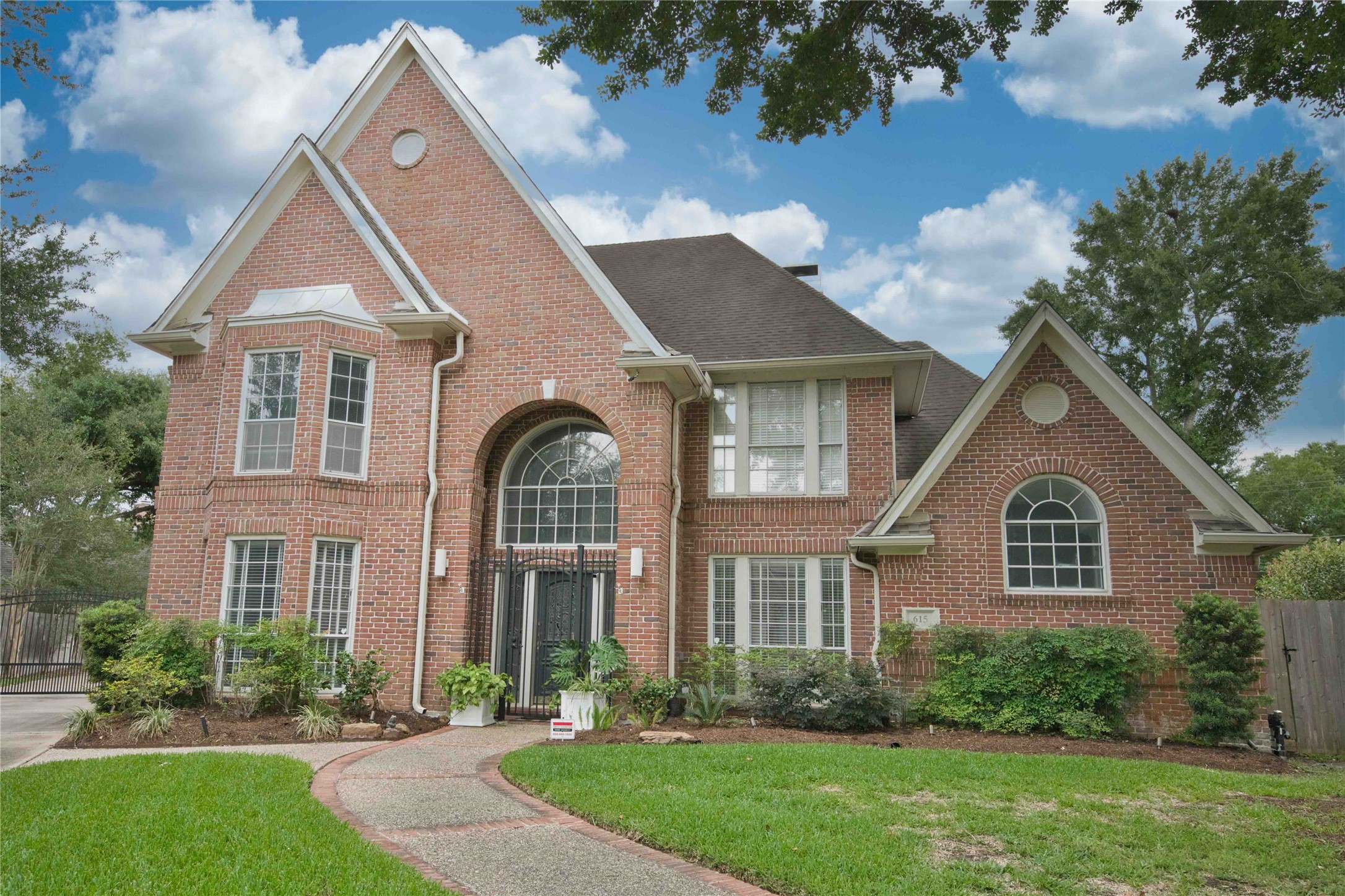 615 Timber Circle