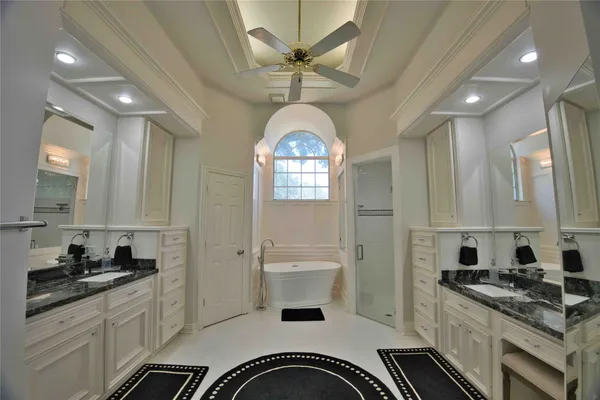 $7,900 | 615 Timber Circle, Houston, TX 77079