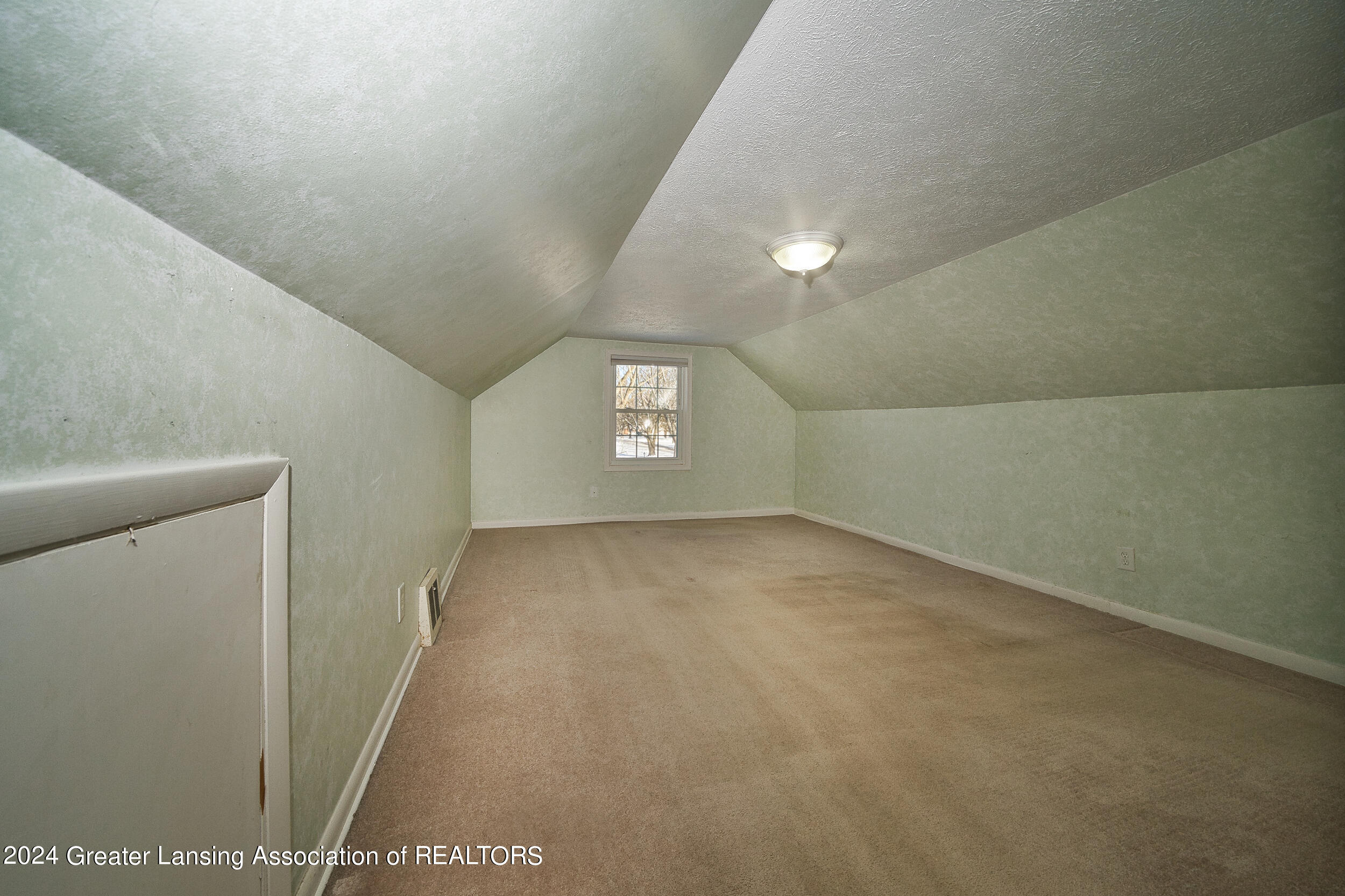 12103 West Greenfield Road Lansing, MI 48917 - Photo 31 of 52 Primary Bedroom