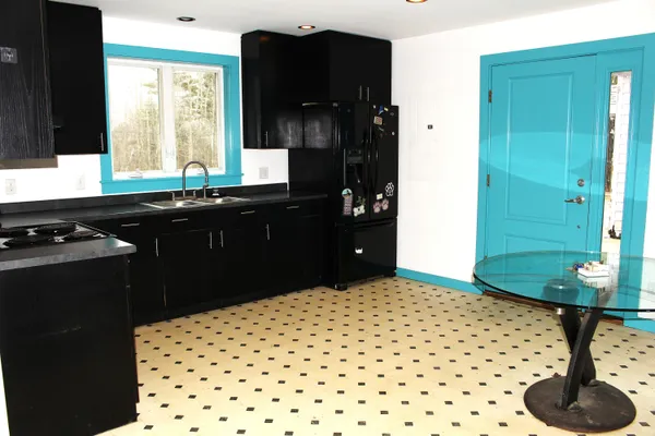 $485,000 | 810 Rockland Street, Rockport, ME 04856