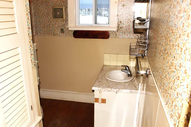 $585,000 | 810 Rockland Street, Rockport, ME 04856