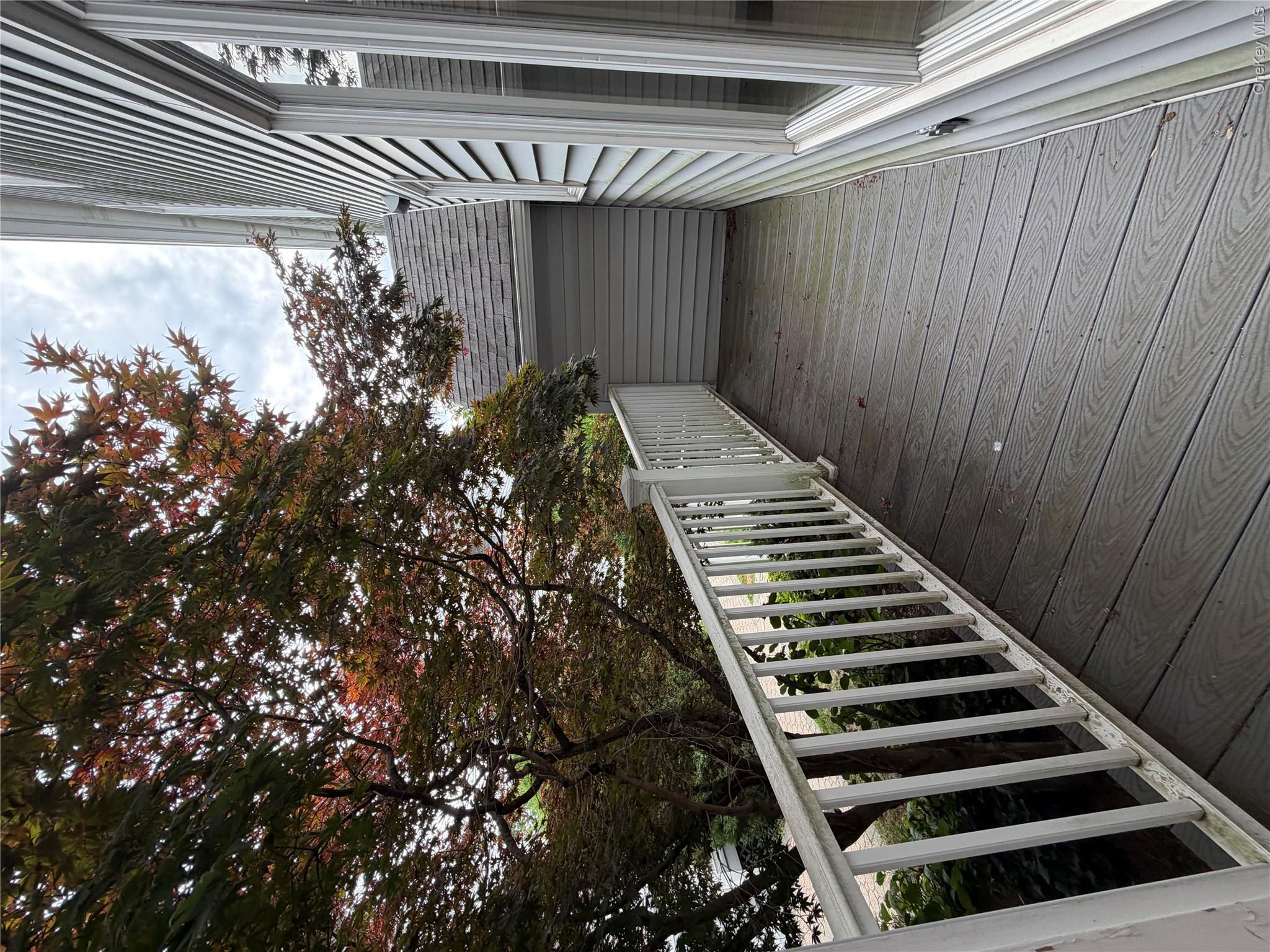 6 Cornell Place Rye, NY 10580 - Photo 8 of 17