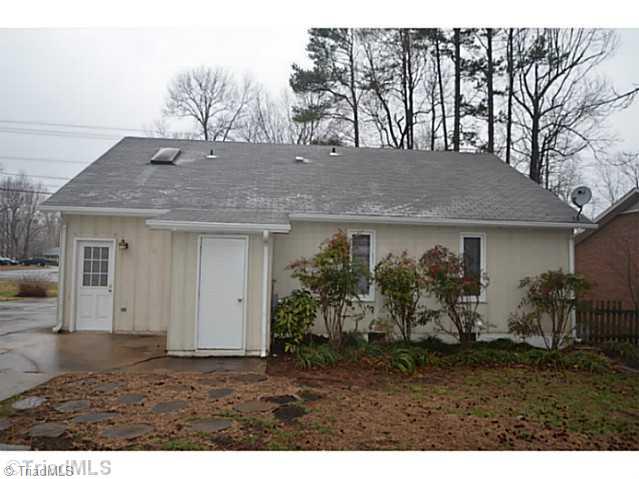 1108 Oakview Road High Point, NC 27265 - Photo 2 of 11 Exterior Front.