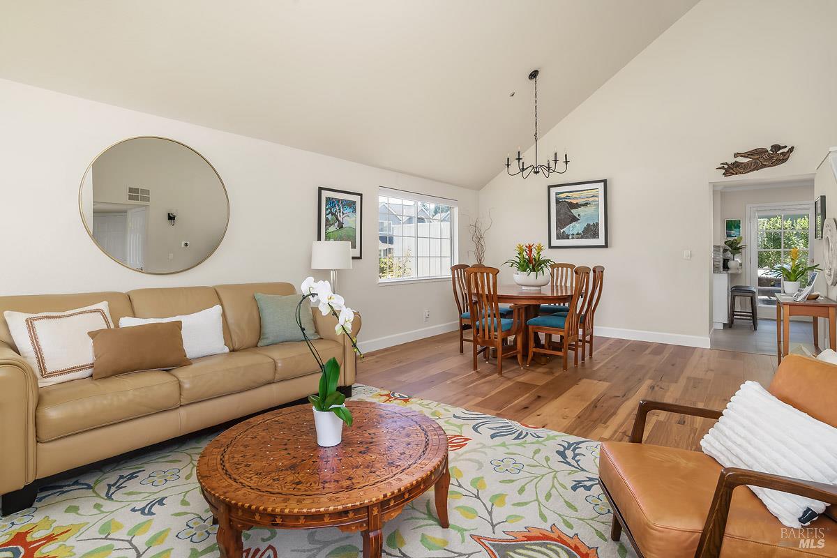 186 Ignacio Valley Circle Novato, CA 94949 - Photo 11 of 31