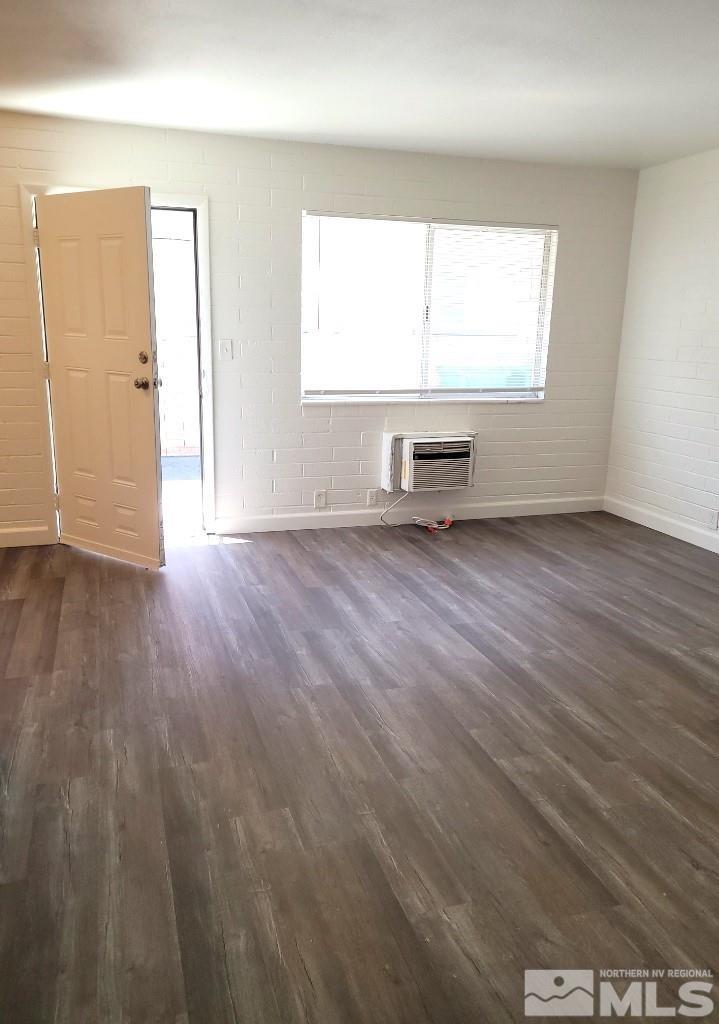 755 Moran Street Reno, NV 89502 - Photo 9 of 26