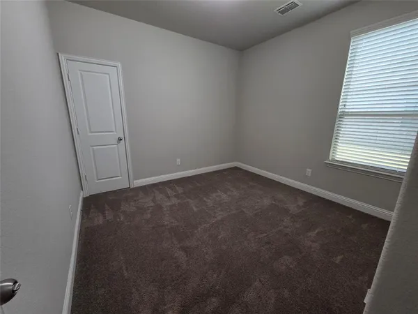 $2,295 | 2620 Empire Street, Denton, TX 76209