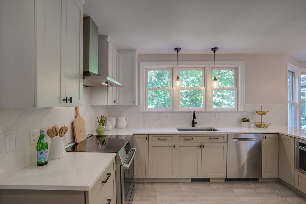 111 Rutland Street Carlisle, MA 01741 - Photo 12 of 33 Gallery Image 12