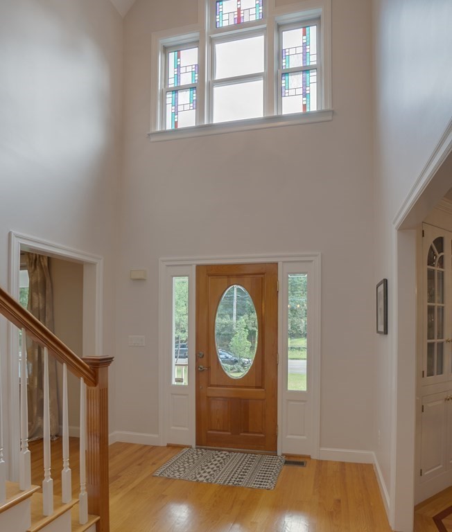 111 Rutland Street Carlisle, MA 01741 - Photo 2 of 33 Gallery Image 2