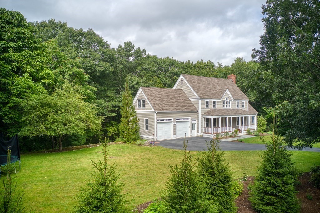 111 Rutland Street Carlisle, MA 01741 - Photo 32 of 33 Gallery Image 32