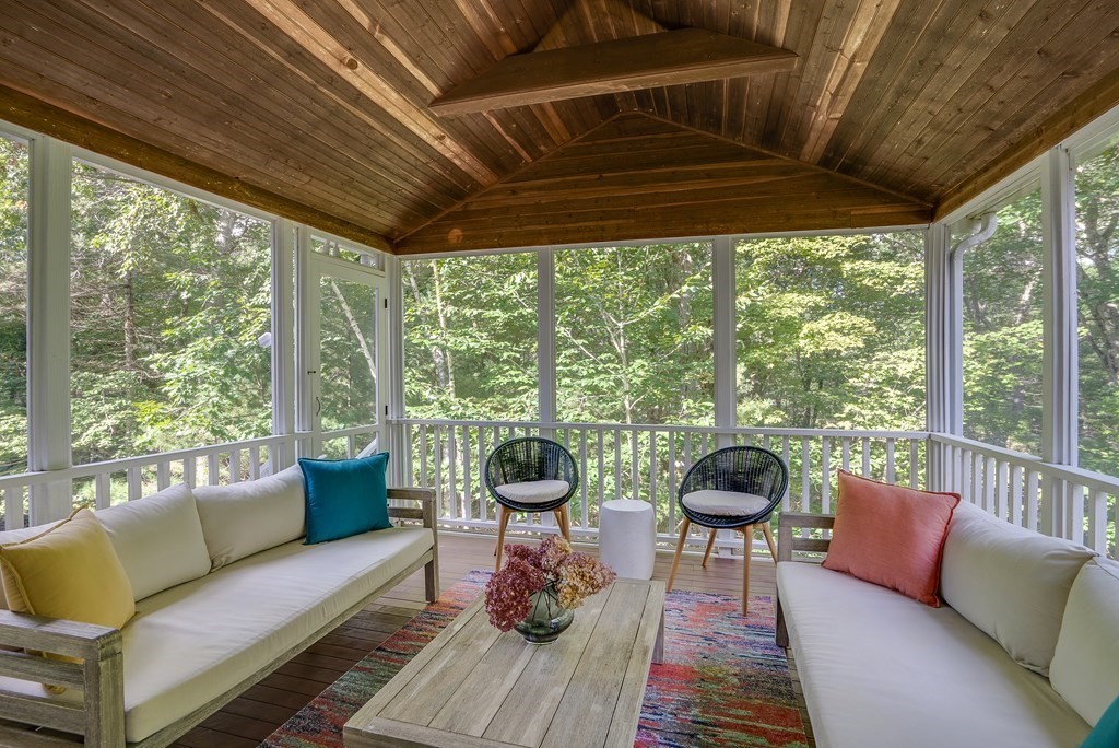111 Rutland Street Carlisle, MA 01741 - Photo 7 of 33 Gallery Image 7