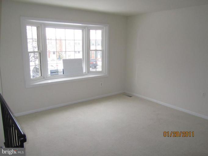 2886 Seminole Road Woodbridge, VA 22192 - Photo 6 of 6 Living Room #2