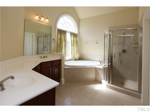 4217 Batiste Road Raleigh, NC 27613 - Photo 14 of 25