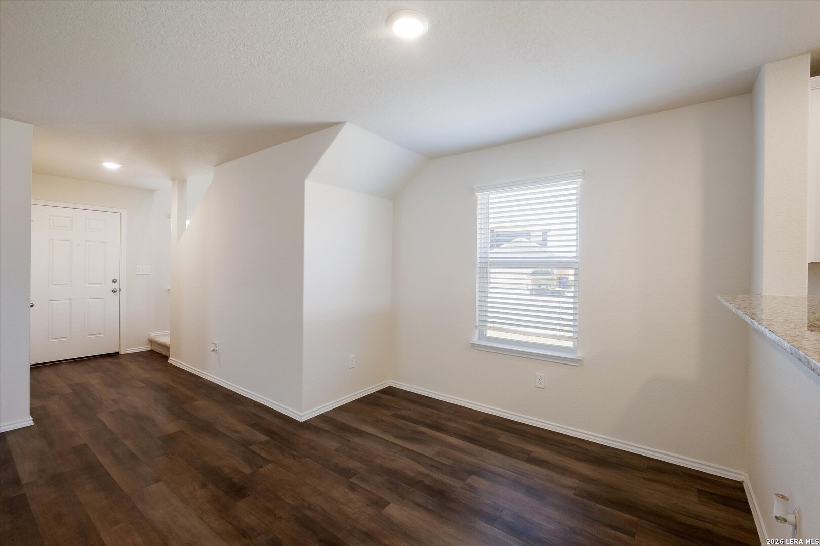 407 Forsythia New Braunfels, TX 78130 - Photo 7 of 32