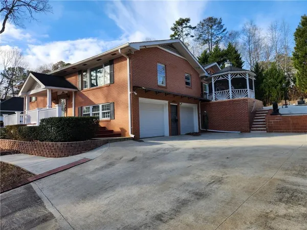 $2,950 | 2959 Pine Hill Drive, Kennesaw, GA 30144
