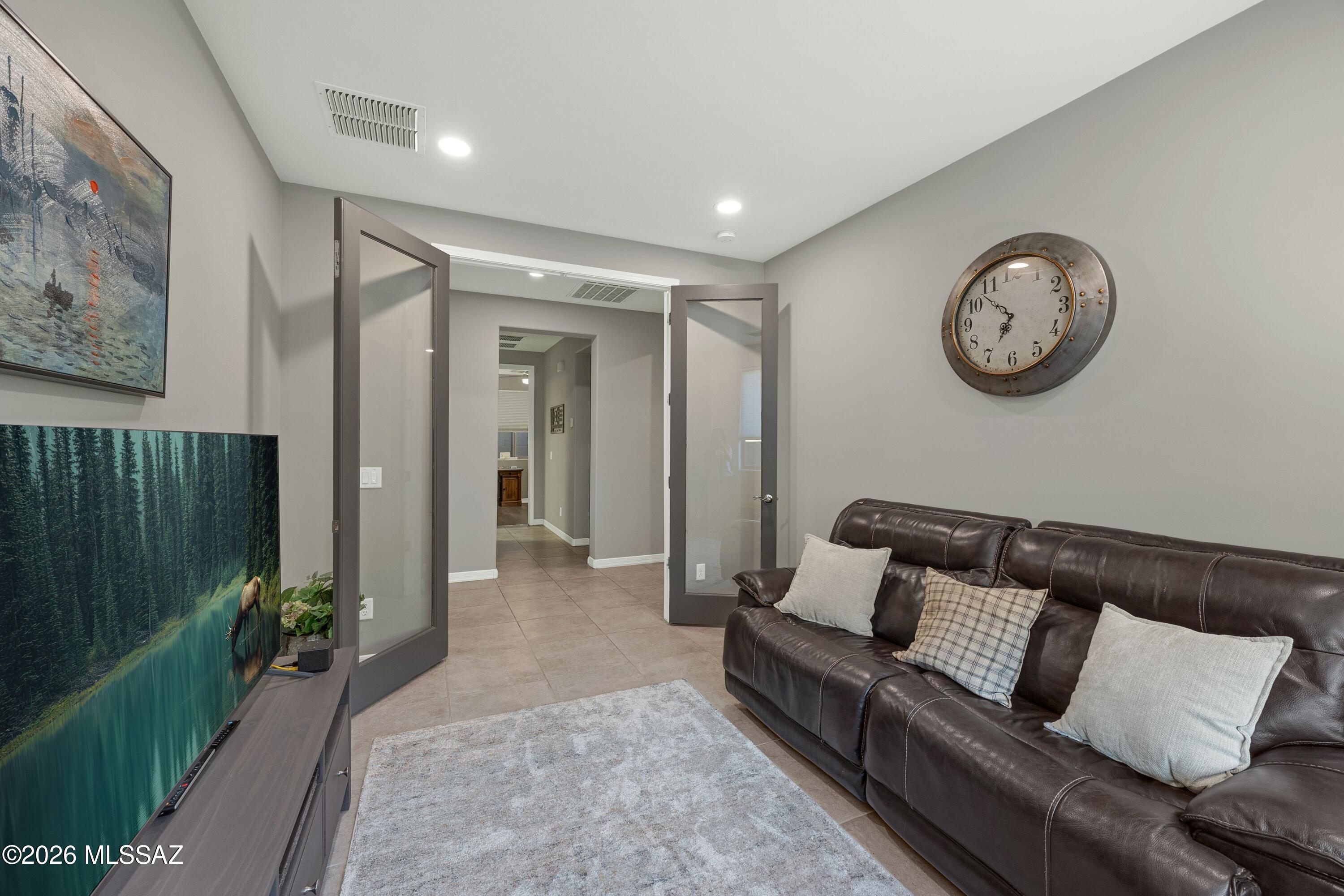 8428 North Lone Ranger Road Tucson, AZ 85743 - Photo 16 of 40