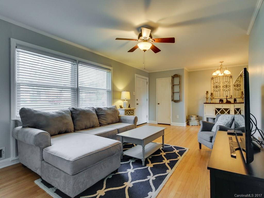 4353 Applegate Road Charlotte, NC 28209 - Photo 4 of 24