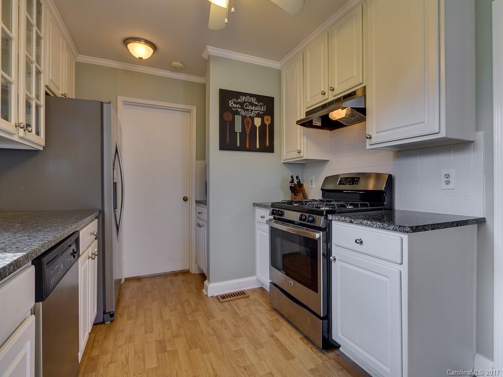 4353 Applegate Road Charlotte, NC 28209 - Photo 9 of 24