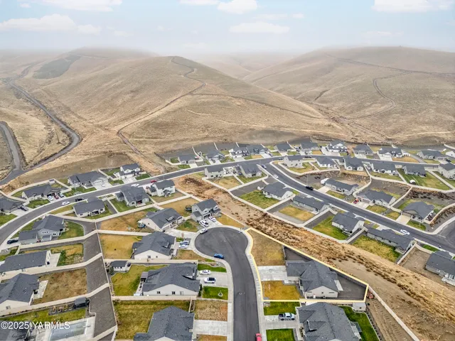 $499,900 | 217 Rio Bravo Street, Prosser, WA 99350