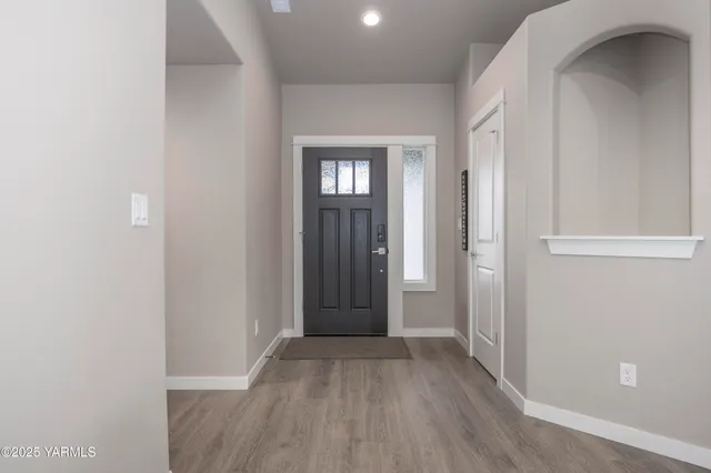 $499,900 | 217 Rio Bravo Street, Prosser, WA 99350