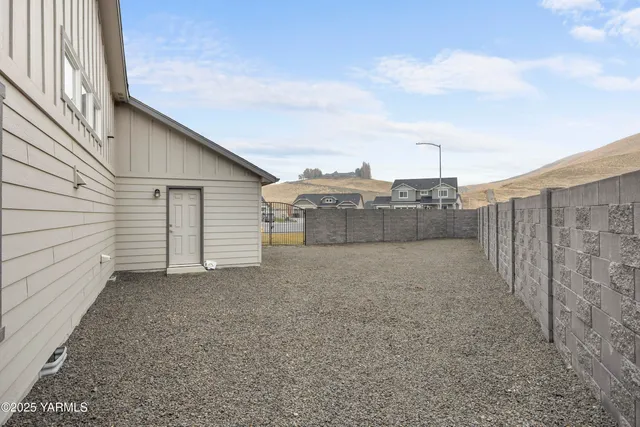 $499,900 | 217 Rio Bravo Street, Prosser, WA 99350