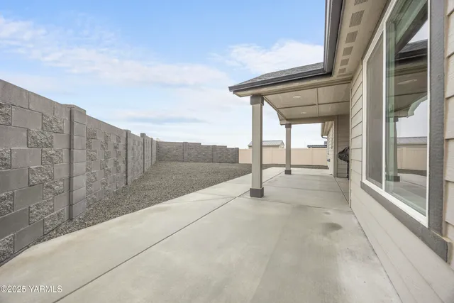 $499,900 | 217 Rio Bravo Street, Prosser, WA 99350