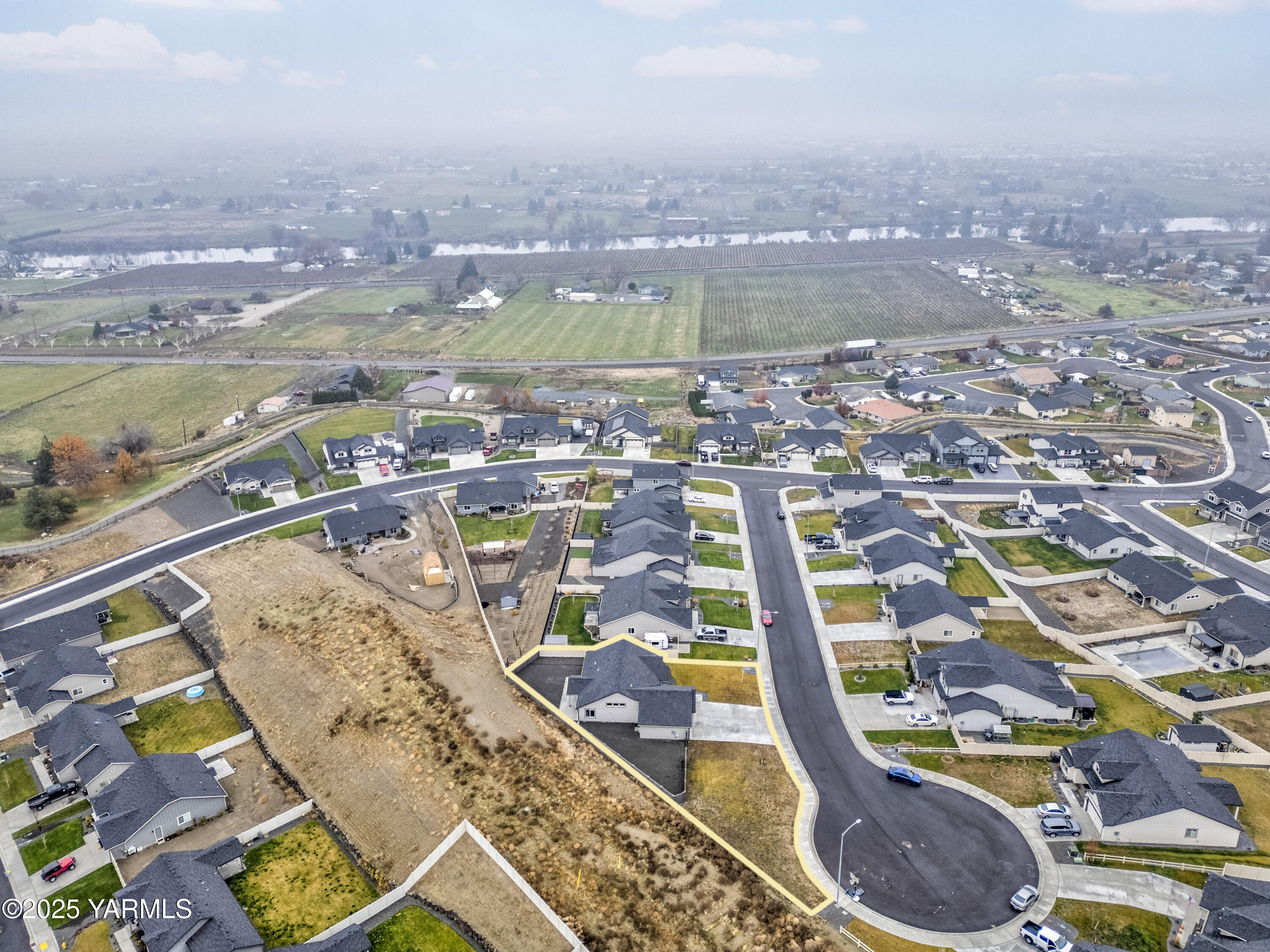 217 Rio Bravo Street Prosser, WA 99350 - Photo 39 of 44 a view of a city