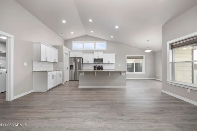 $499,900 | 217 Rio Bravo Street, Prosser, WA 99350