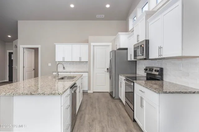 $499,900 | 217 Rio Bravo Street, Prosser, WA 99350