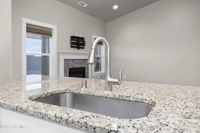 $499,900 | 217 Rio Bravo Street, Prosser, WA 99350