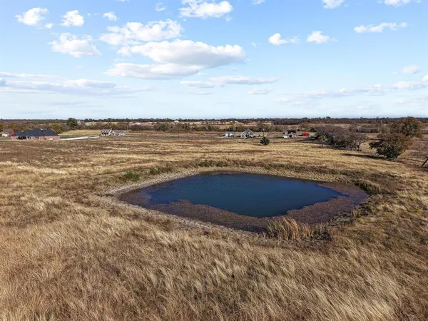 $350,000 | 10583 County Road 632, Blue Ridge, TX 75424