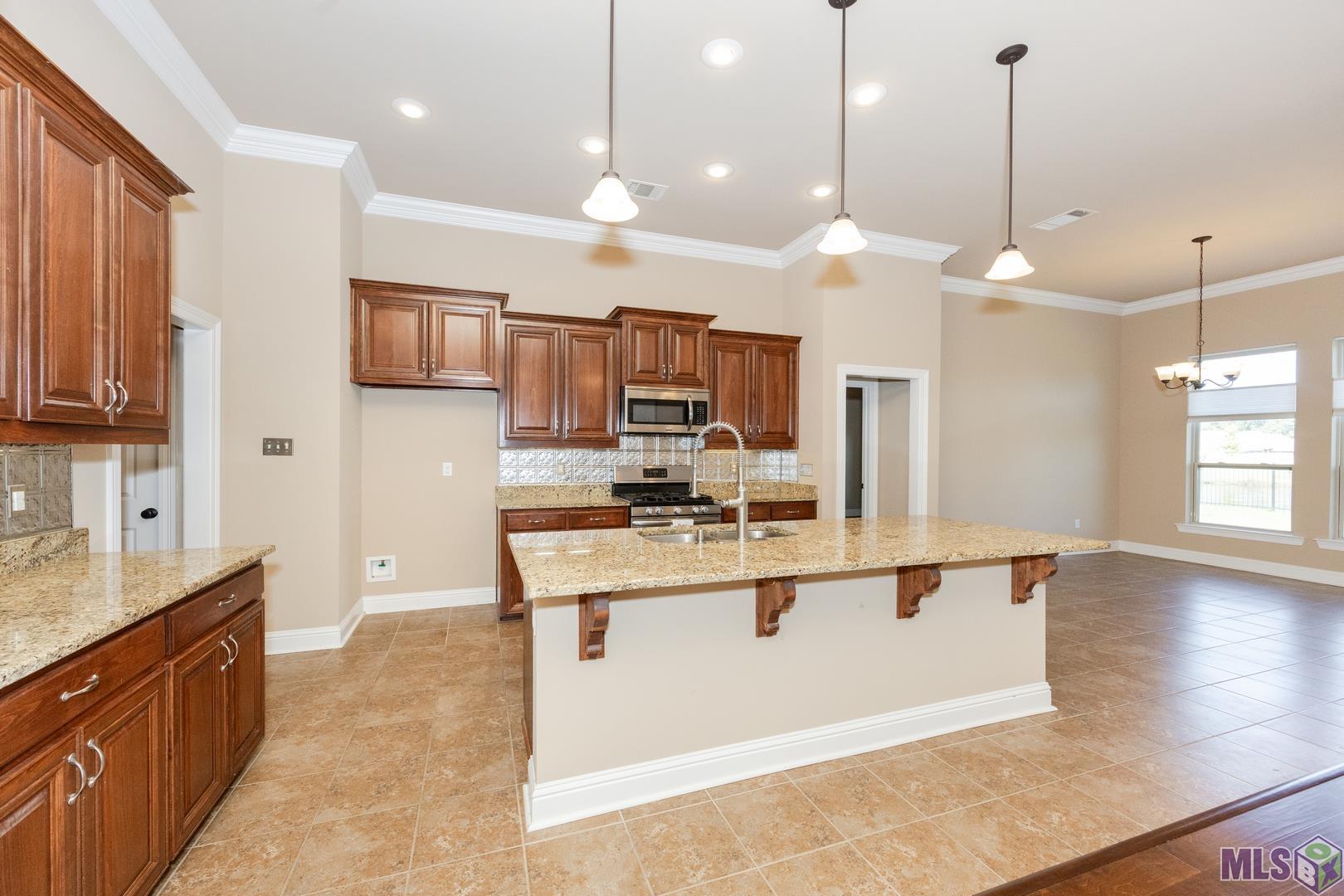 4516 Stonewall Drive Addis, LA 70710 - Photo 7 of 36