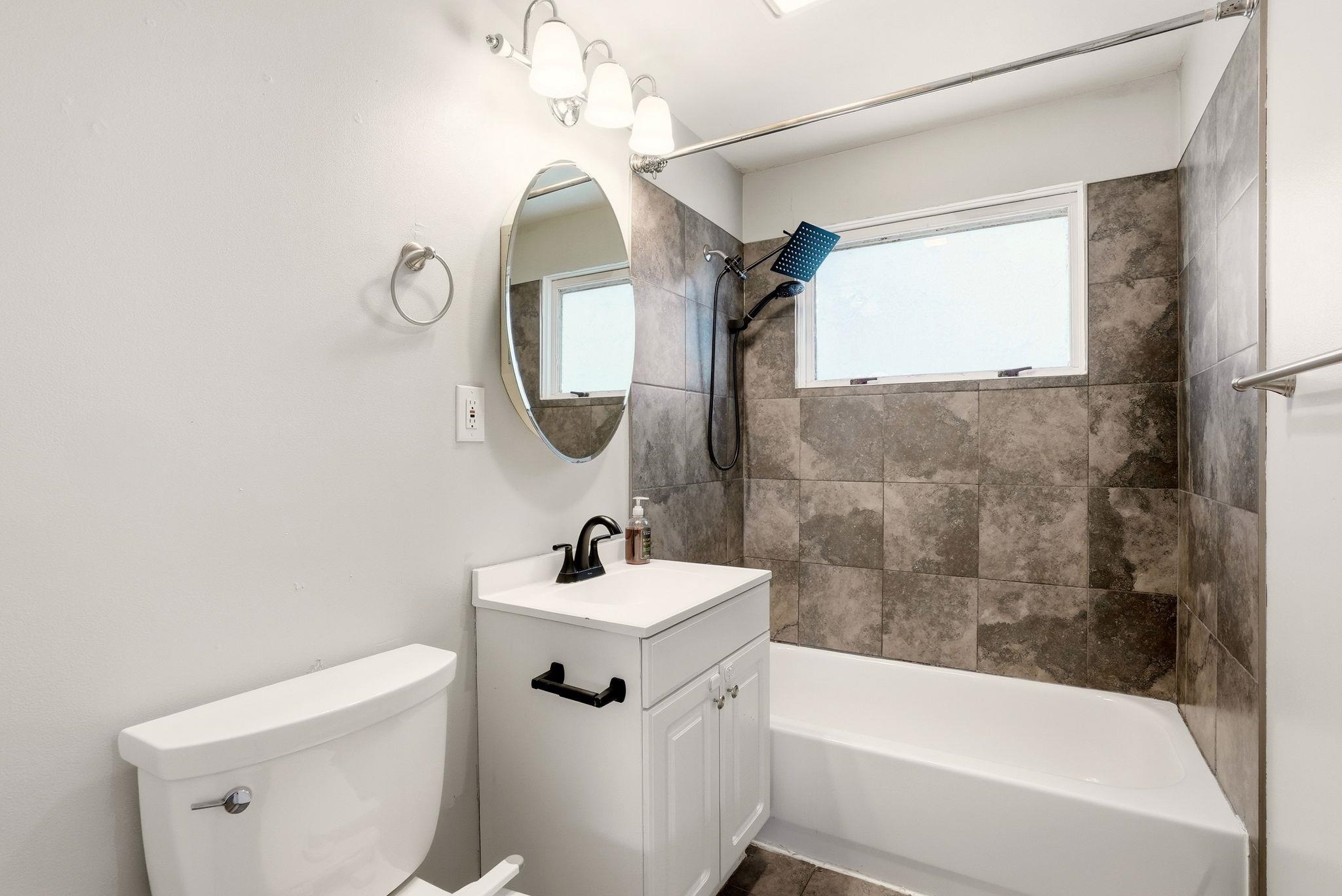 1123 West Decatur Avenue Spokane, WA 99205 - Photo 14 of 35