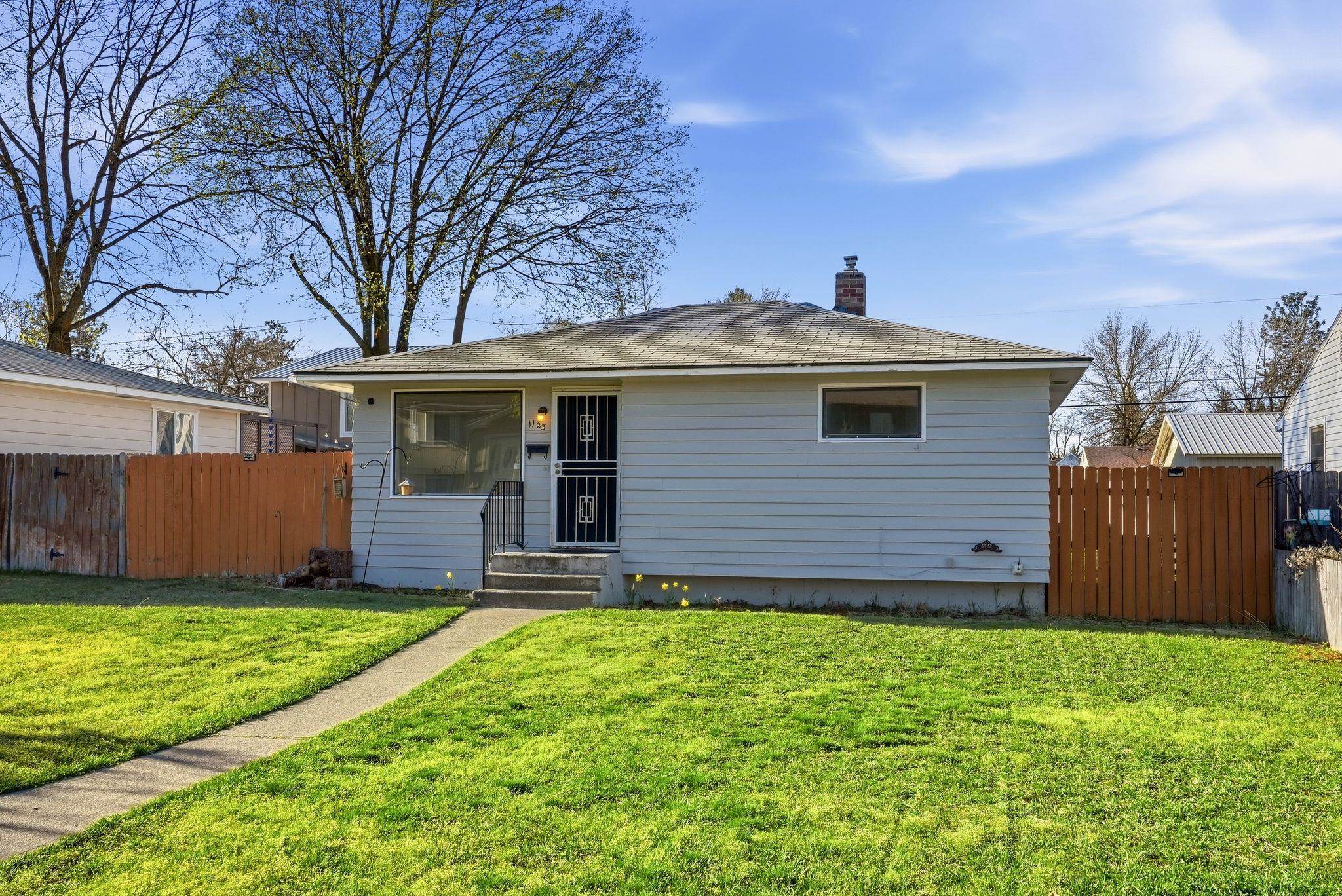 1123 West Decatur Avenue Spokane, WA 99205 - Photo 2 of 35