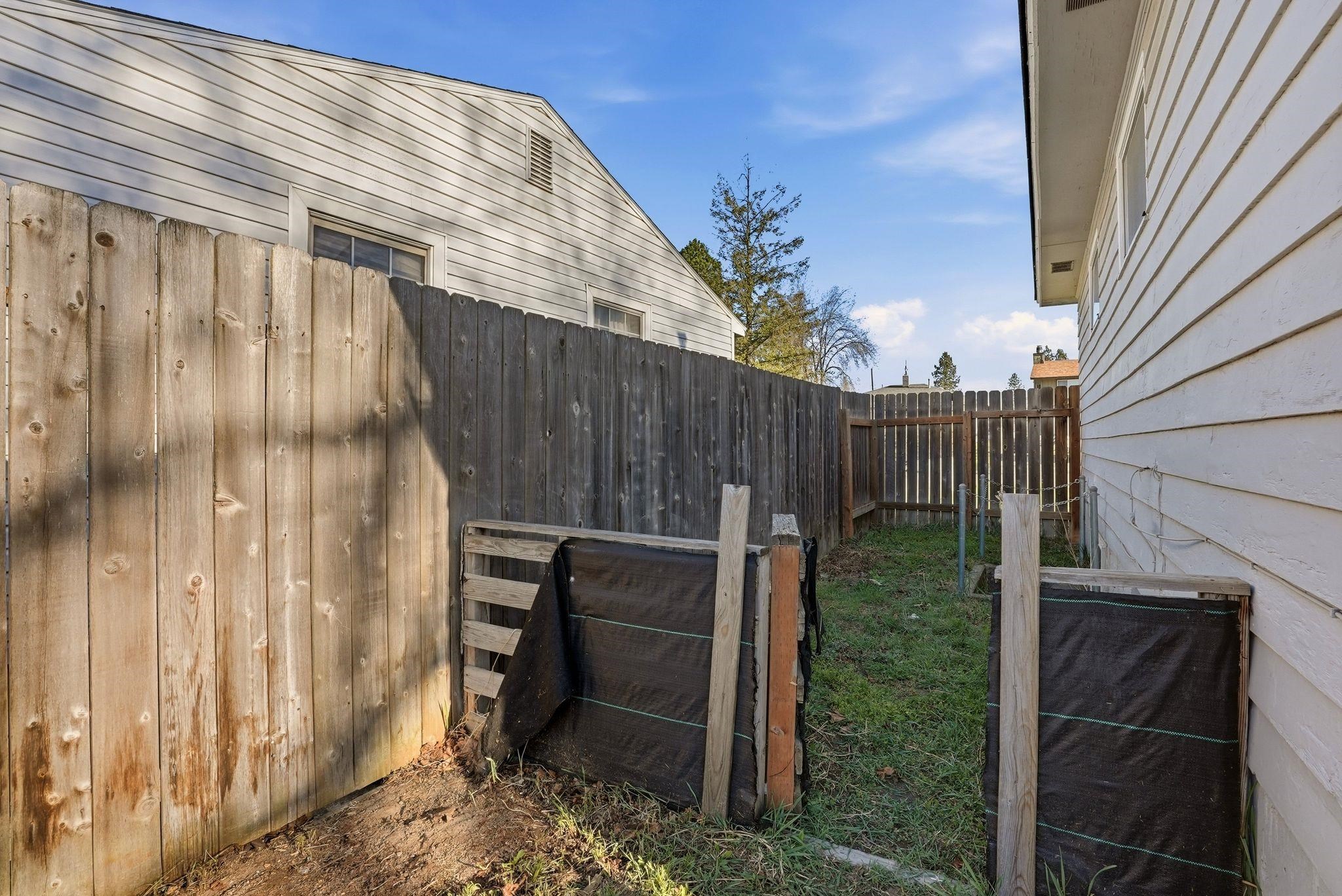 1123 West Decatur Avenue Spokane, WA 99205 - Photo 27 of 35