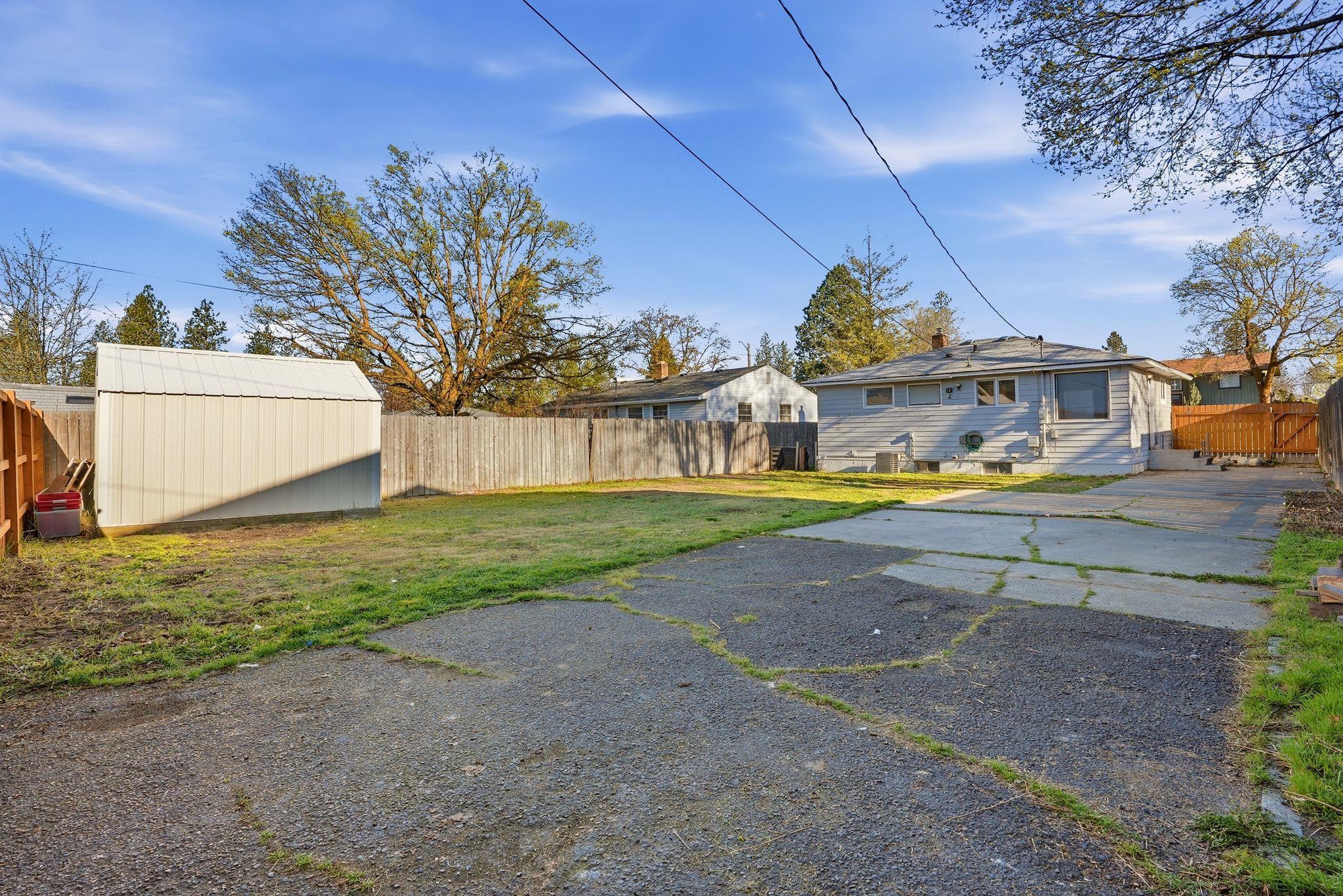 1123 West Decatur Avenue Spokane, WA 99205 - Photo 32 of 35