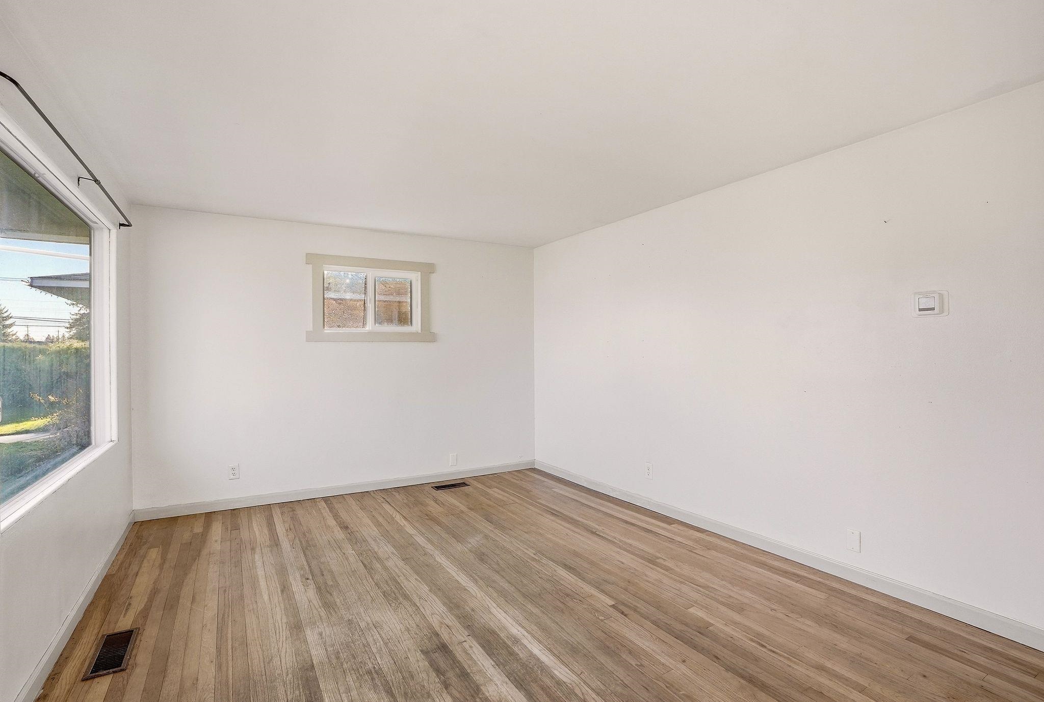 1123 West Decatur Avenue Spokane, WA 99205 - Photo 4 of 35