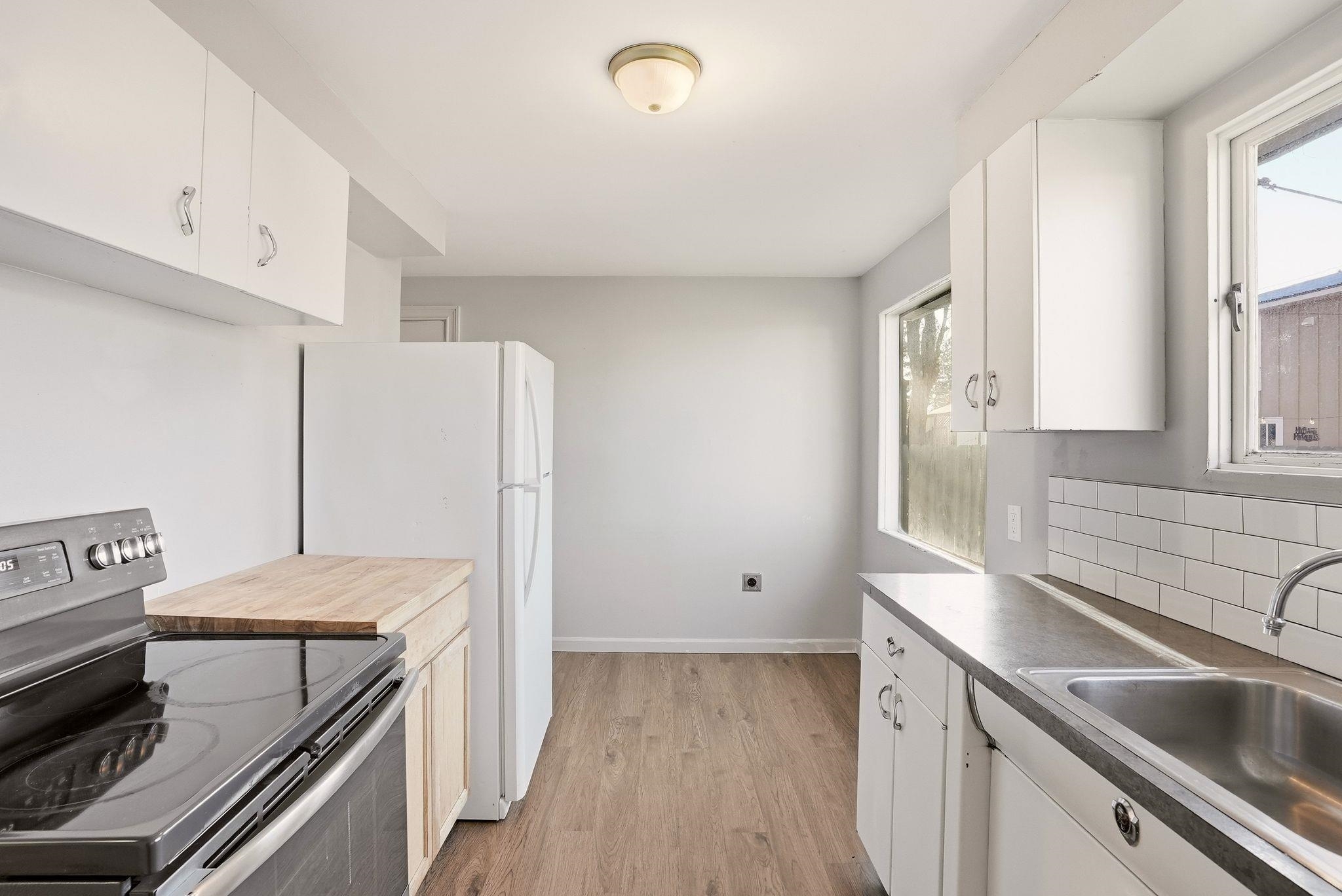 1123 West Decatur Avenue Spokane, WA 99205 - Photo 9 of 35