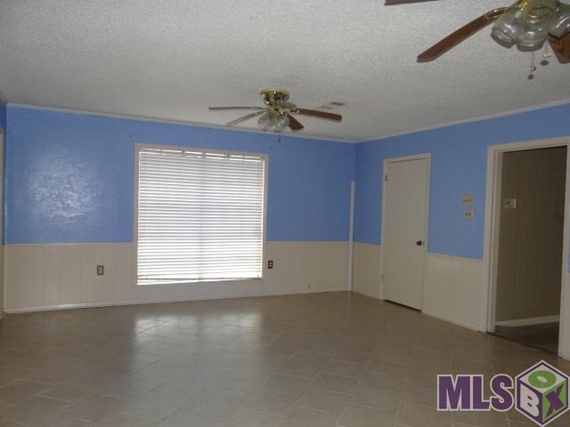 16405 Patton Avenue Baton Rouge, LA 70816 - Photo 3 of 15 Gallery Image 3