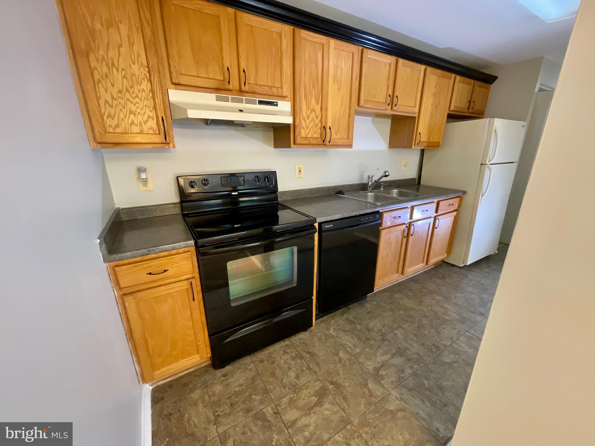 19625 Gunners Branch Road, Unit 923 Germantown, MD 20876 - Photo 5 of 16