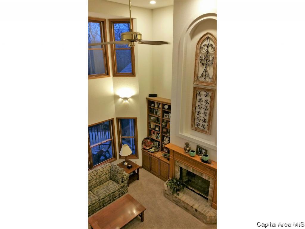 6115 Lovejoy Road Rochester, IL 62563 - Photo 17 of 33 Gallery Image 17