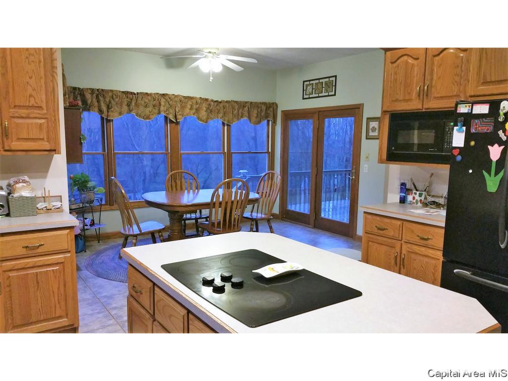 6115 Lovejoy Road Rochester, IL 62563 - Photo 7 of 33 Gallery Image 7