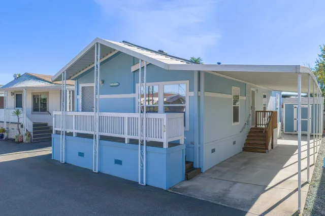 $435,000 | 998 38th Avenue, Unit 9, Santa Cruz, CA 95062