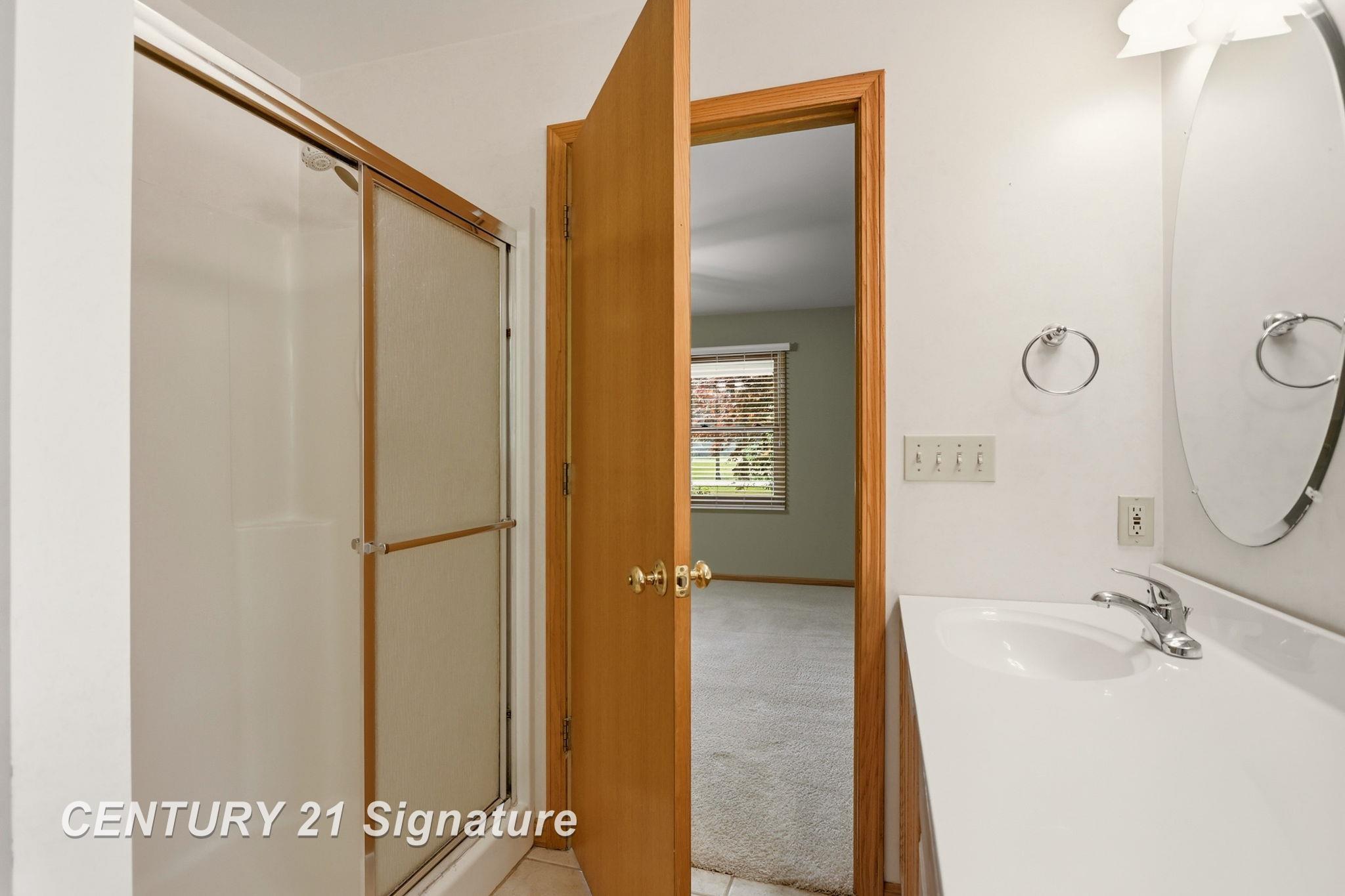3725 Trimm Road Saginaw, MI 48609 - Photo 27 of 59