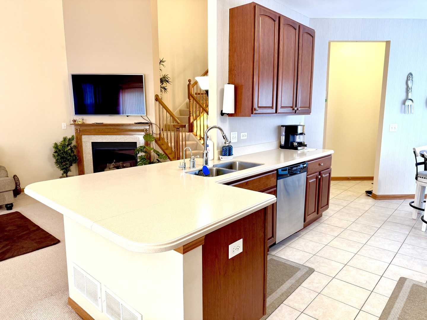 520 Maggie Lane Romeoville, IL 60446 - Photo 10 of 31 Gallery Image 10
