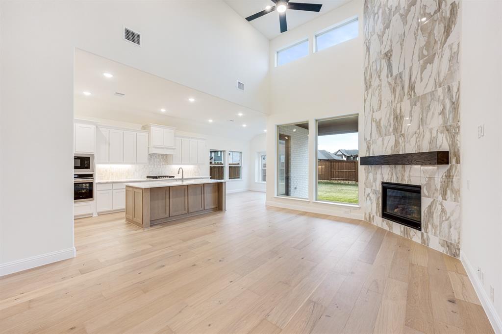 4061 Zina Lane Prosper, TX 75078 - Photo 8 of 40