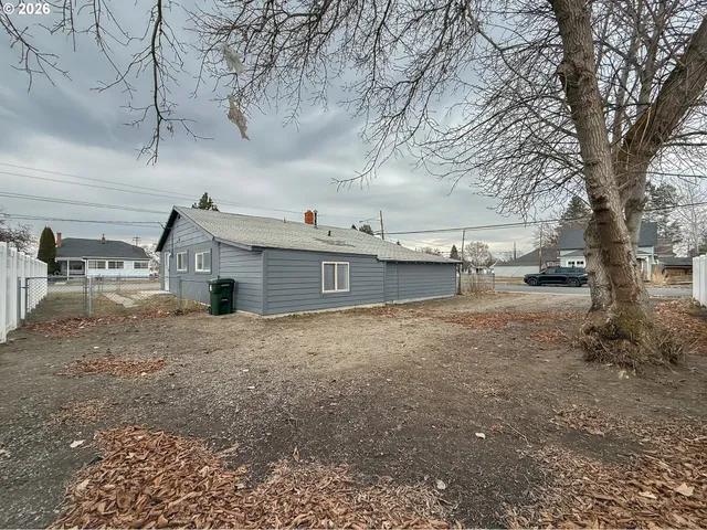 $239,000 | 2475 9th Street, Baker City, OR 97814