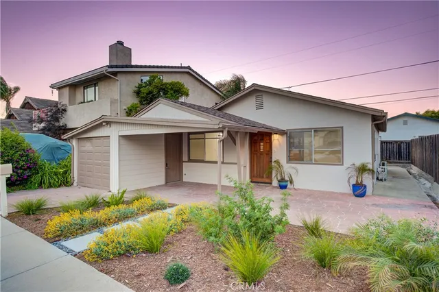 $979,000 | 214 Placentia Avenue, Pismo Beach, CA 93449