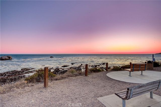 $979,000 | 214 Placentia Avenue, Pismo Beach, CA 93449