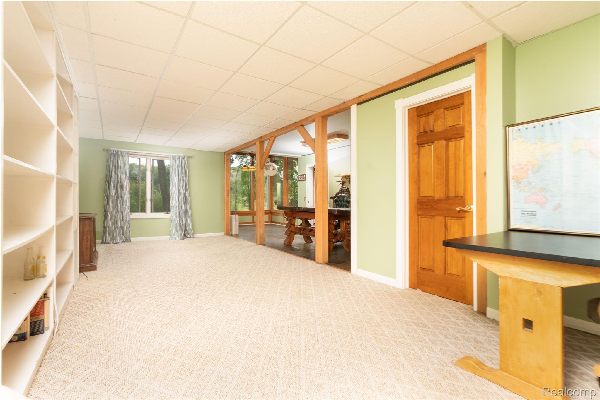 10178 Spencer Road Brighton, MI 48114 - Photo 28 of 49 Gallery Image 28
